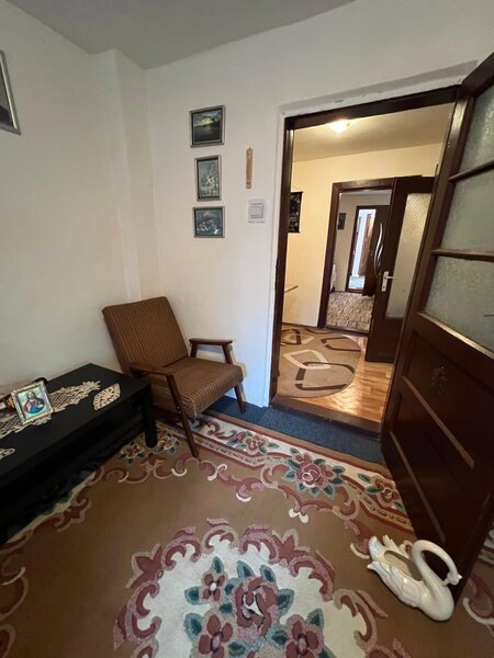 Rahova- Petrom, casa individuala singur curte, locuibila, 125 mp